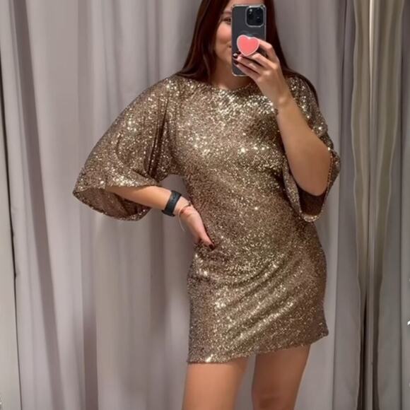 ZARA BLOGGER FAVORITE SHORT SEQUIN DRESS - Picture 5 of 16